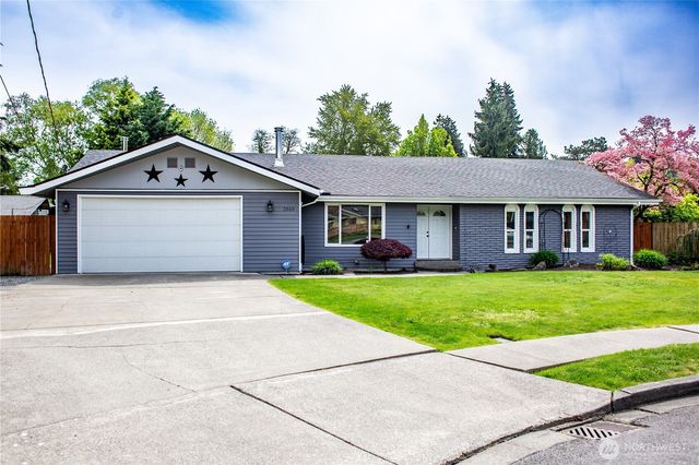 3949 SE 10th Place, Renton, WA 98058