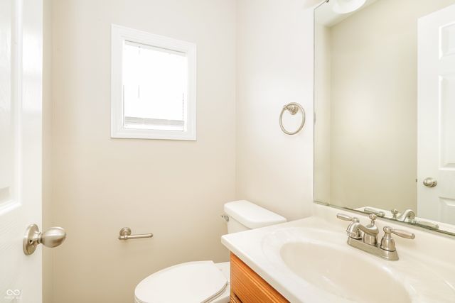 124 Rose Lane, Greenwood, IN 46143