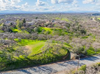 21300 Meadowgate Drive, Red Bluff, CA 96080