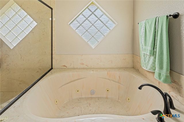 6202 Marble Falls Drive, Killeen, TX 76542