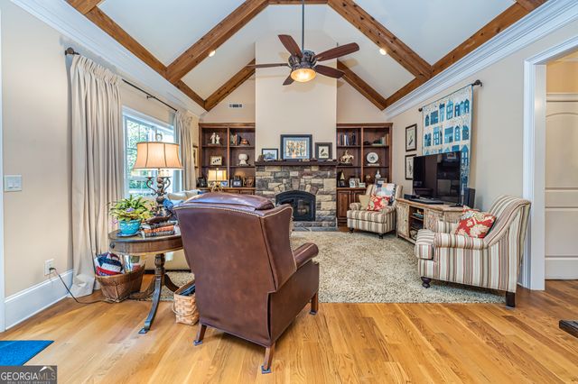 210 Mockingbird Lane, Brooks, GA 30205