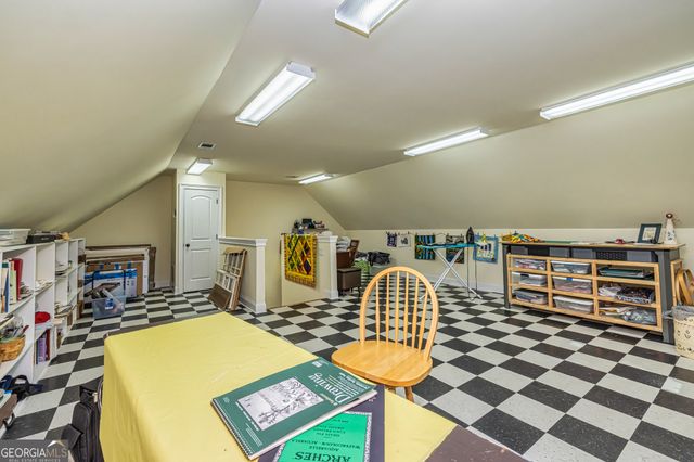 210 Mockingbird Lane, Brooks, GA 30205