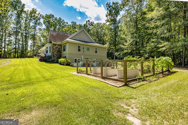 210 Mockingbird Lane, Brooks, GA 30205