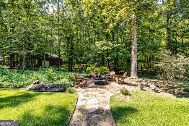 210 Mockingbird Lane, Brooks, GA 30205