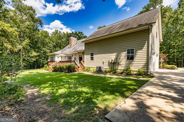 210 Mockingbird Lane, Brooks, GA 30205