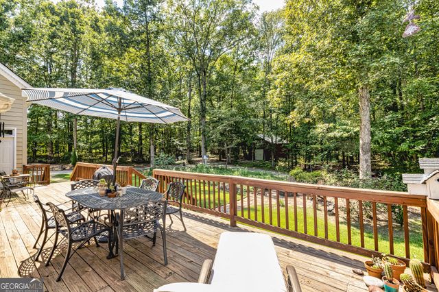 210 Mockingbird Lane, Brooks, GA 30205