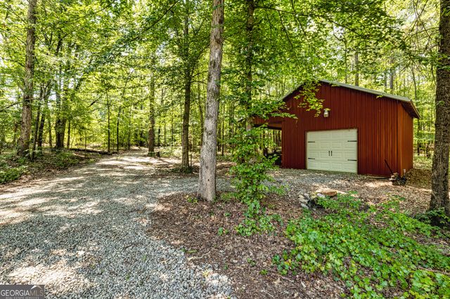210 Mockingbird Lane, Brooks, GA 30205