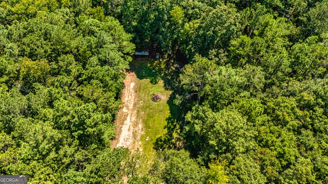 210 Mockingbird Lane, Brooks, GA 30205