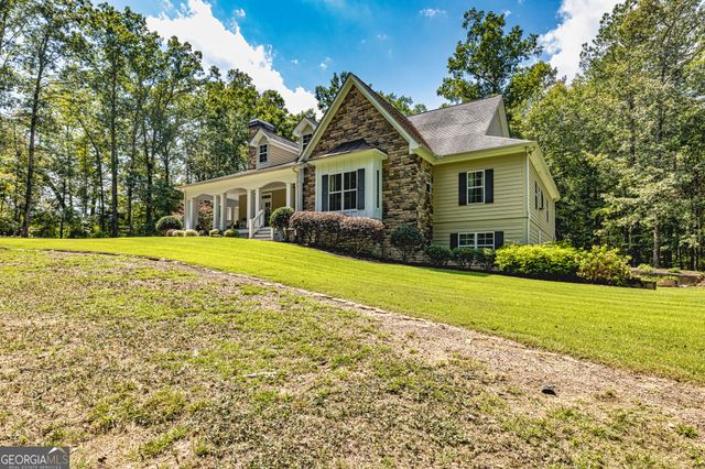 210 Mockingbird Lane, Brooks, GA 30205