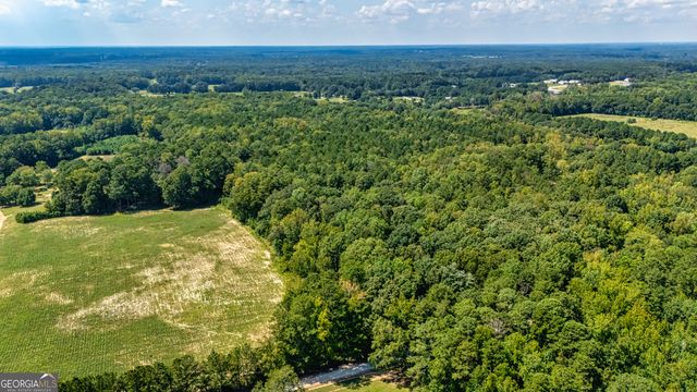 210 Mockingbird Lane, Brooks, GA 30205