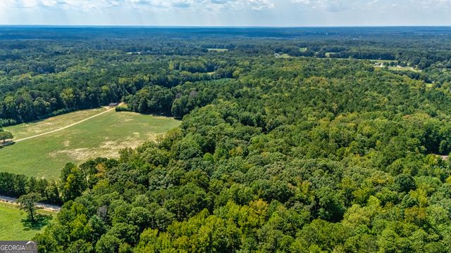 210 Mockingbird Lane, Brooks, GA 30205