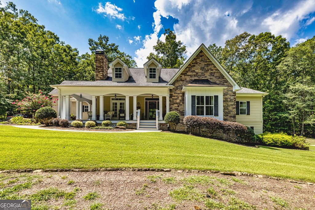 210 Mockingbird Lane, Brooks, GA 30205