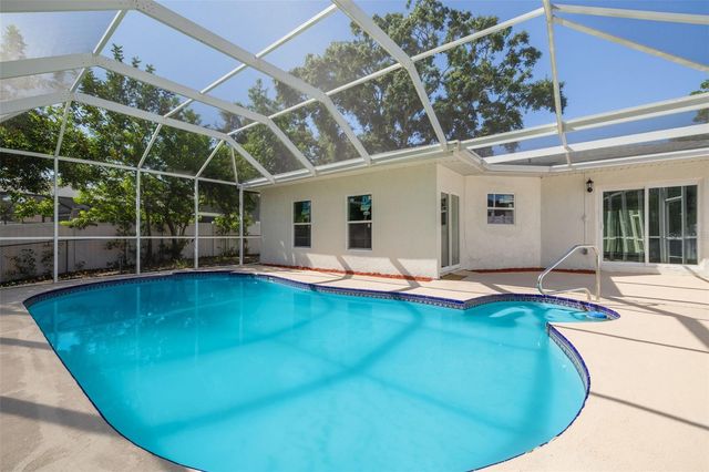 2436 BEACON GROVES BOULEVARD, Palm Harbor, FL 34683