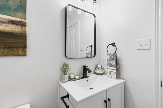 1442 Sir Thopas TRL, Austin, TX 78748