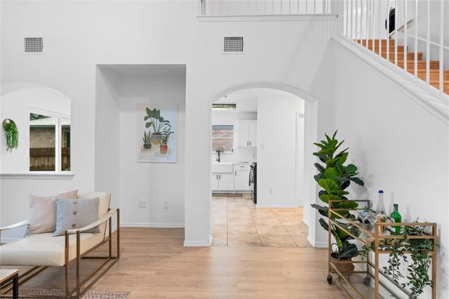 1442 Sir Thopas TRL, Austin, TX 78748