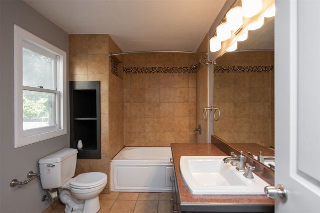 3409 S University Drive, Fort Worth, TX 76109