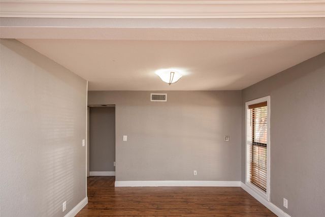 3409 S University Drive, Fort Worth, TX 76109