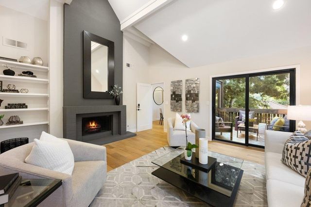 4112 Thain Way, Palo Alto, CA 94306