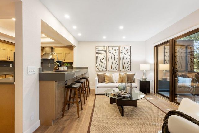 4112 Thain Way, Palo Alto, CA 94306