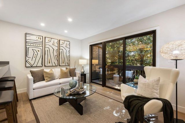 4112 Thain Way, Palo Alto, CA 94306
