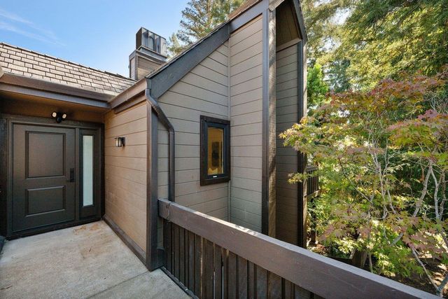 4112 Thain Way, Palo Alto, CA 94306