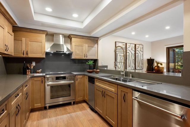 4112 Thain Way, Palo Alto, CA 94306