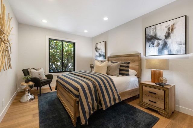 4112 Thain Way, Palo Alto, CA 94306