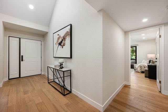 4112 Thain Way, Palo Alto, CA 94306