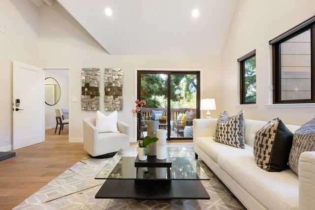 4112 Thain Way, Palo Alto, CA 94306
