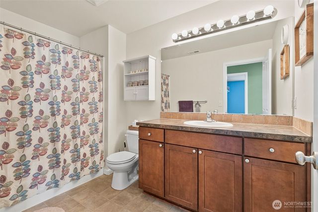 15216 79th Avenue E, Puyallup, WA 98375
