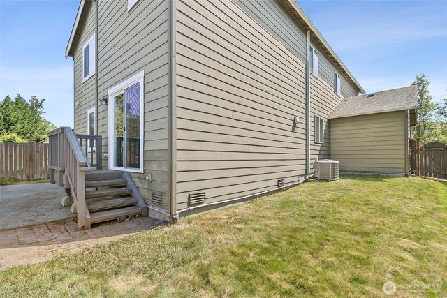 15216 79th Avenue E, Puyallup, WA 98375