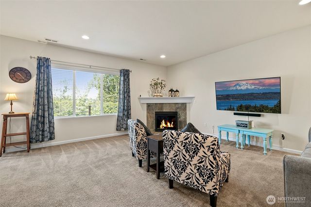 15216 79th Avenue E, Puyallup, WA 98375