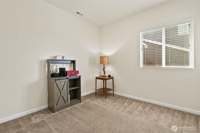 15216 79th Avenue E, Puyallup, WA 98375