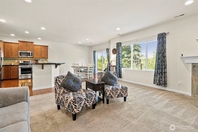 15216 79th Avenue E, Puyallup, WA 98375