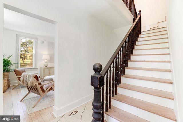 13049 LOYALTY RD, Leesburg, VA 20176