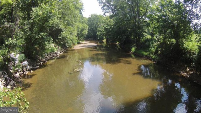 13049 LOYALTY RD, Leesburg, VA 20176