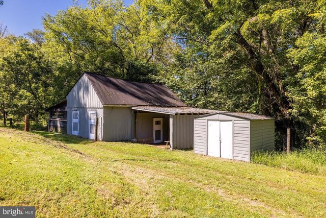 13049 LOYALTY RD, Leesburg, VA 20176