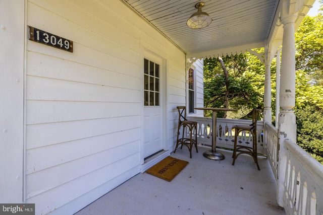 13049 LOYALTY RD, Leesburg, VA 20176