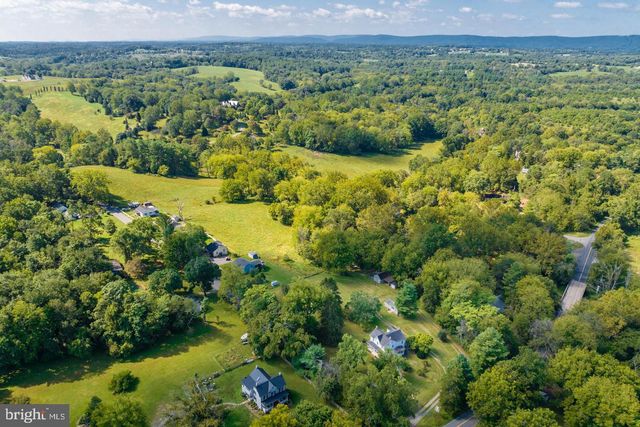 13049 LOYALTY RD, Leesburg, VA 20176