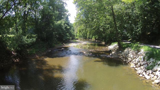 13049 LOYALTY RD, Leesburg, VA 20176