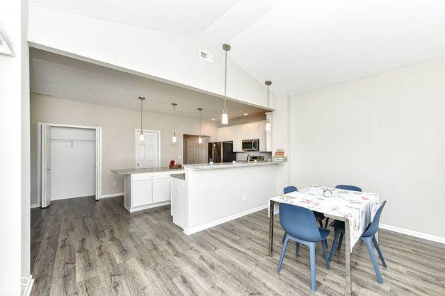 18377 Burton Way, Westfield, IN 46074