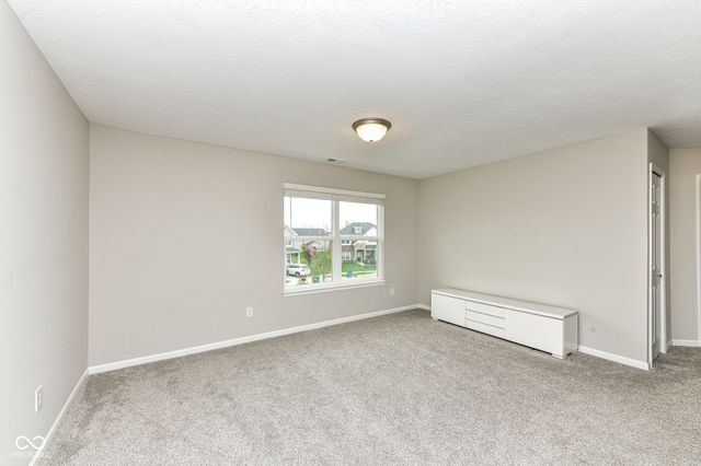 18377 Burton Way, Westfield, IN 46074