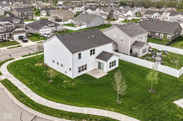 18377 Burton Way, Westfield, IN 46074