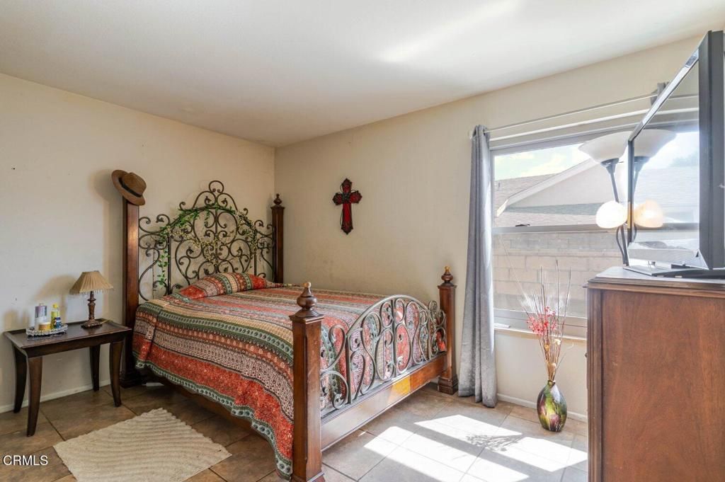 Image 16 of property listing at 1012 Ortega Street, Fillmore, CA 93015