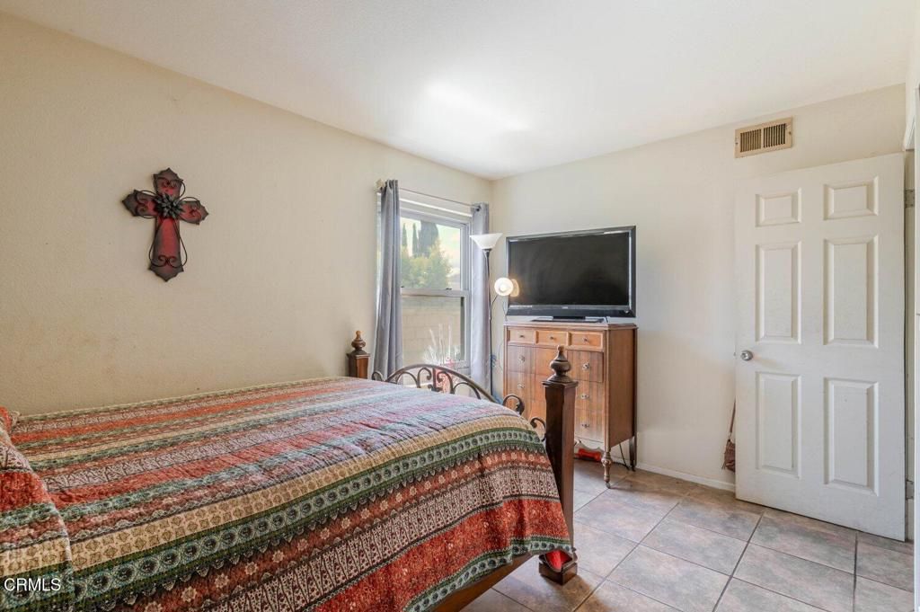 Image 17 of property listing at 1012 Ortega Street, Fillmore, CA 93015