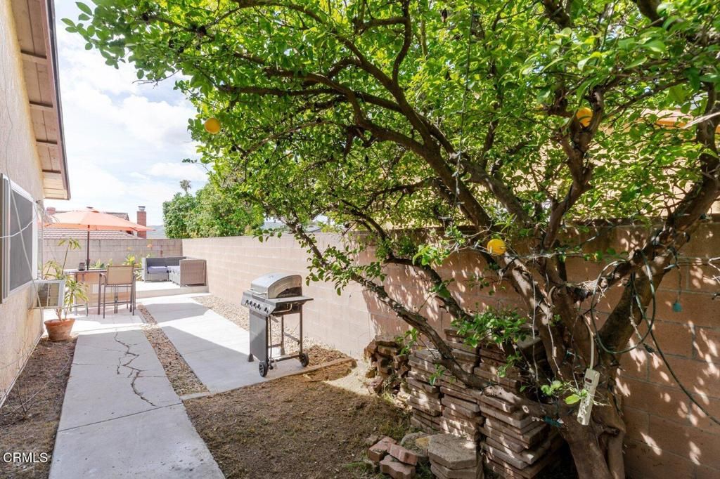Image 5 of property listing at 1012 Ortega Street, Fillmore, CA 93015