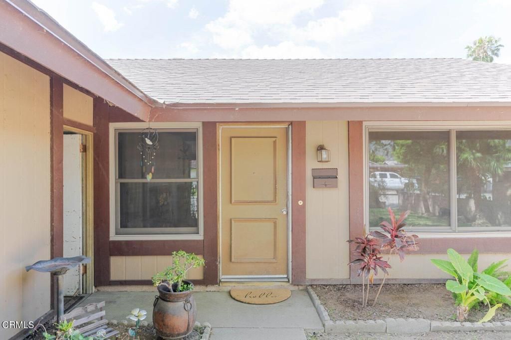 Image 6 of property listing at 1012 Ortega Street, Fillmore, CA 93015