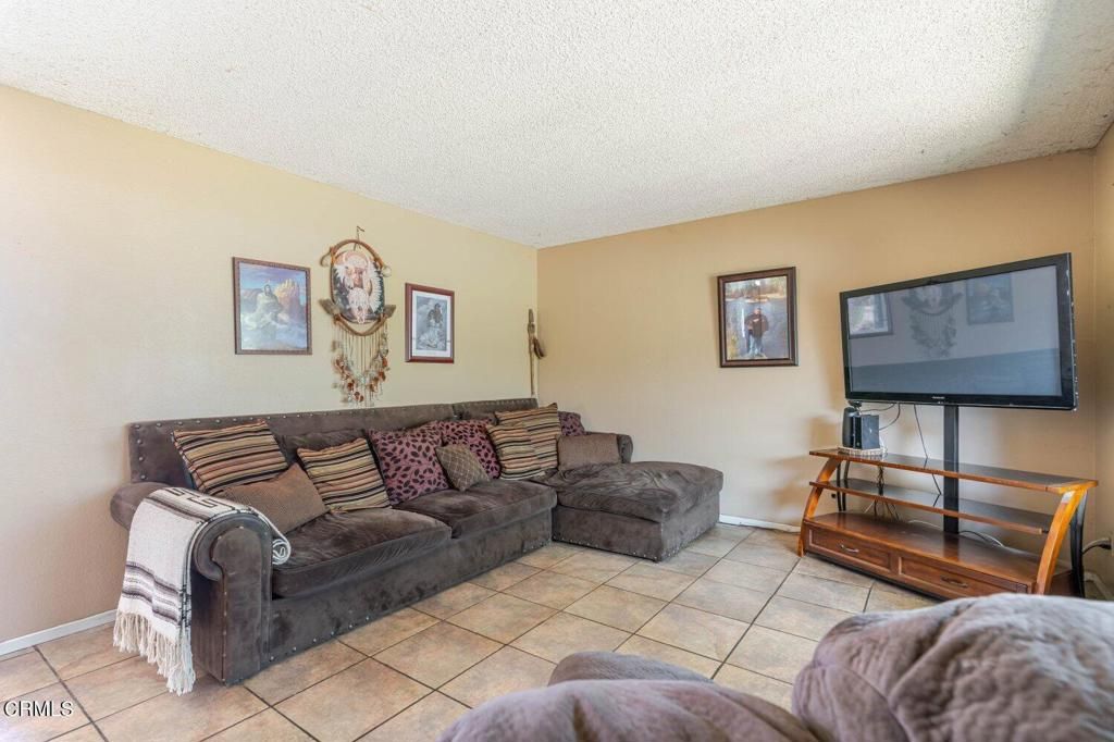 Image 7 of property listing at 1012 Ortega Street, Fillmore, CA 93015