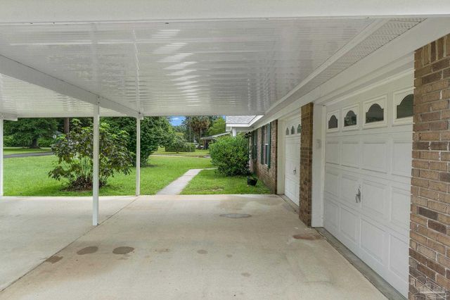 117 Monarch Ln, Pensacola, FL 32503