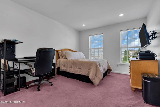 7 Branchwood Place, Bayville, NJ 08721
